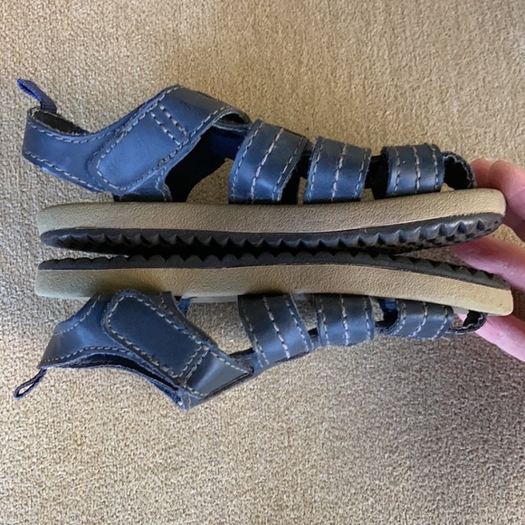 OSHKOSH B’GOSH Callum 2 Washable Toddler Sandals Size 9 - Picture 3 of 8